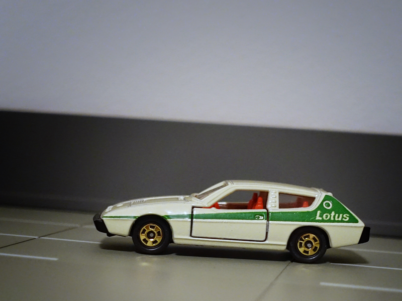 Illustration for article titled Tomica Lotus Elite